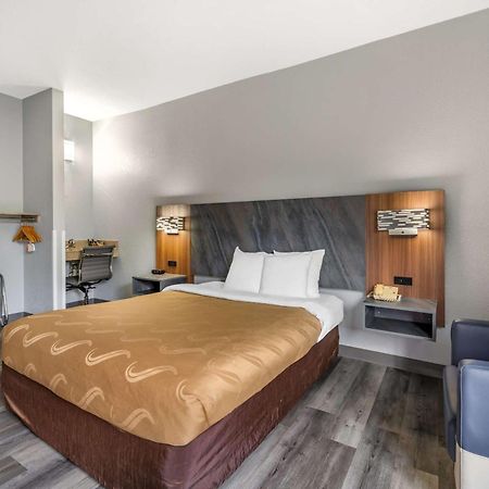 Quality Inn & Suites Manhattan Ngoại thất bức ảnh