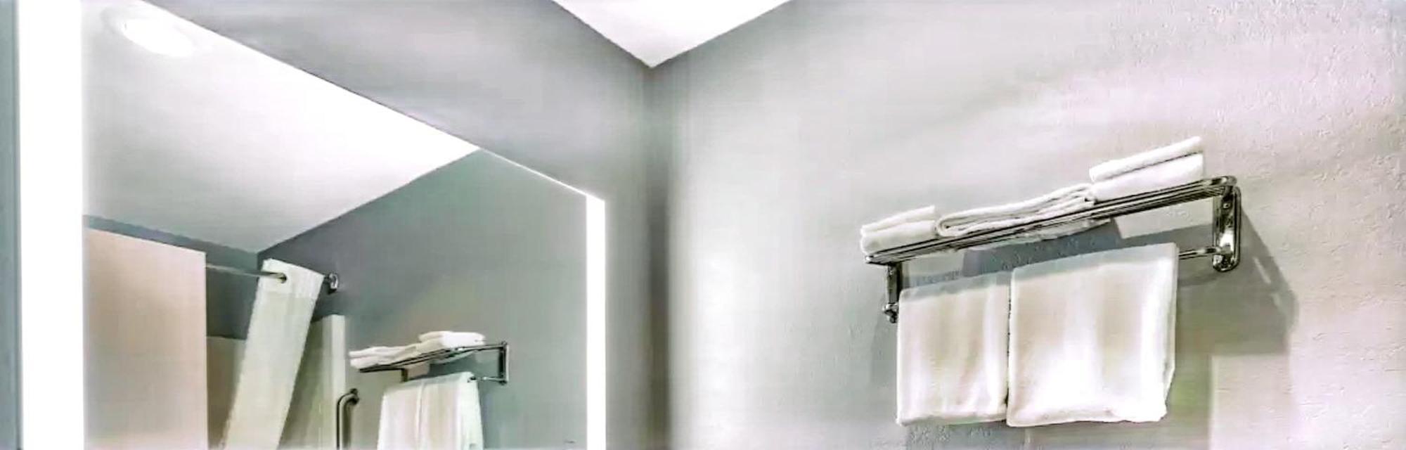 Quality Inn & Suites Manhattan Ngoại thất bức ảnh