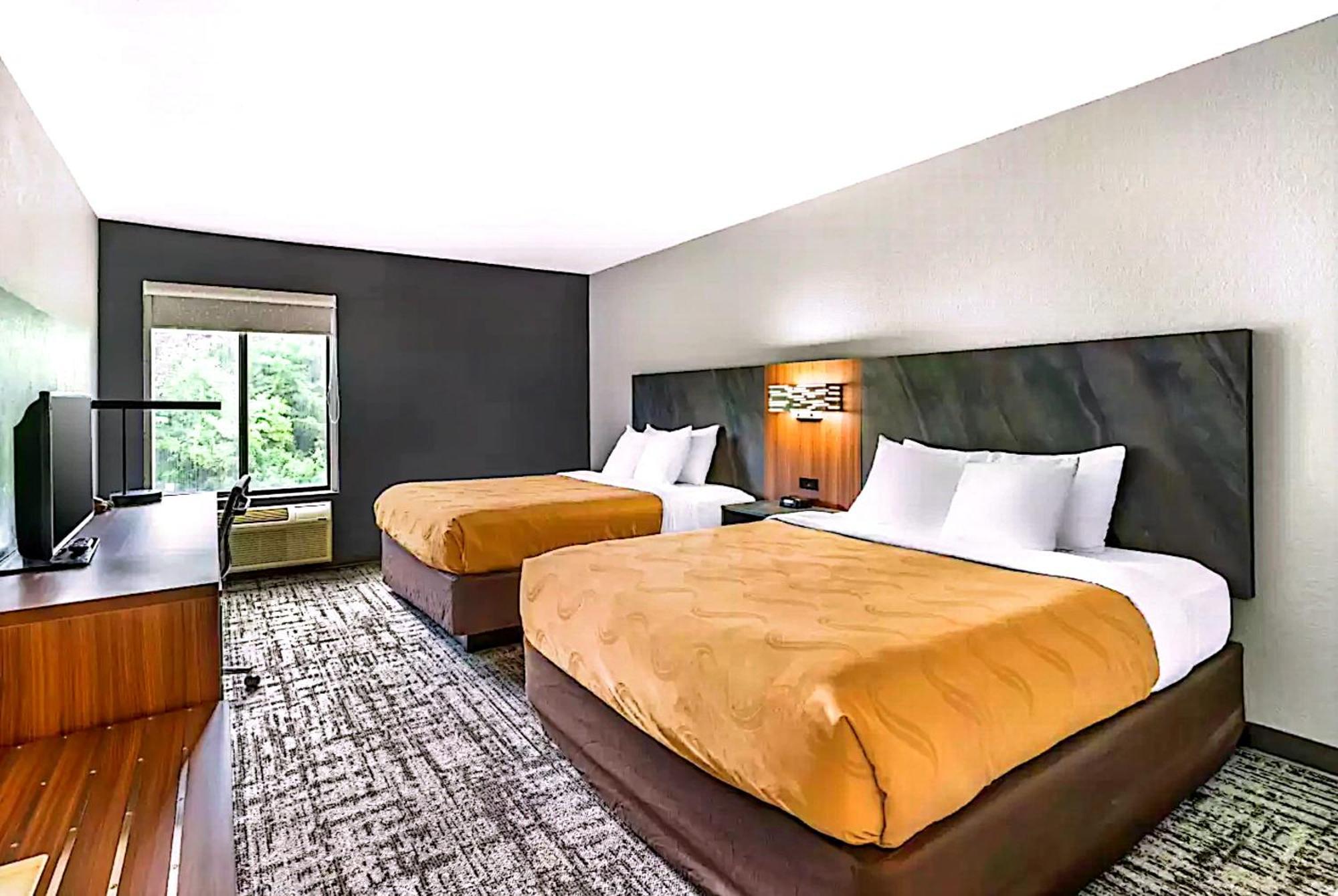 Quality Inn & Suites Manhattan Ngoại thất bức ảnh
